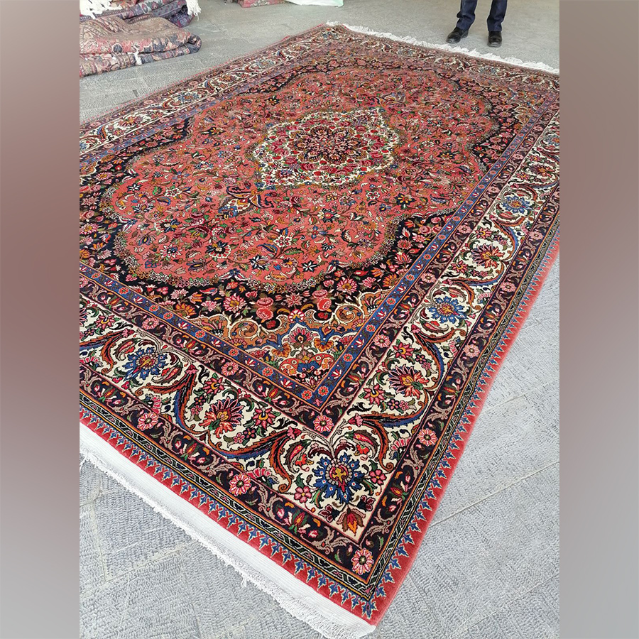 فرش دستباف بختیاری
